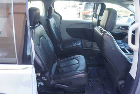 2017 Chrysler Pacifica