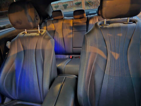 2017 Mercedes-Benz E-Class E 300