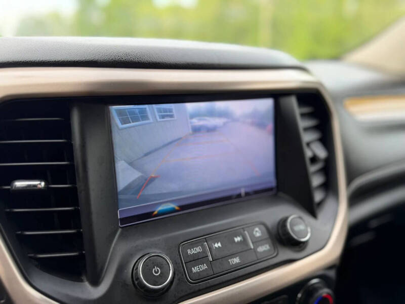 2019 GMC Acadia Denali