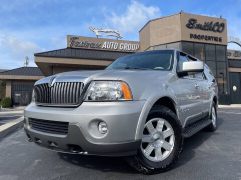 2003 Lincoln Navigator for sale at FASTRAX AUTO GROUP in Lawrenceburg KY