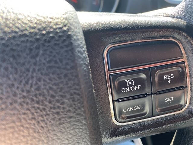 2014 Dodge Avenger SE