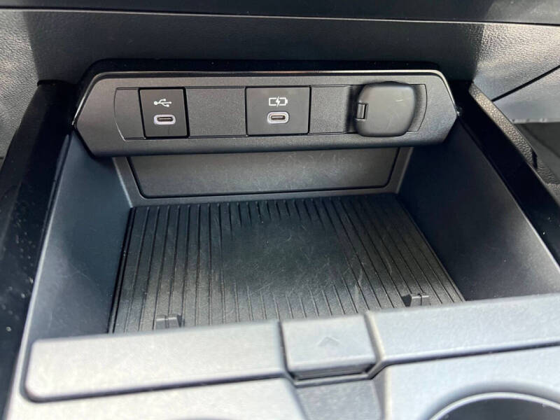 2025 Toyota Prius Limited