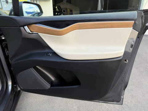 2020 Tesla Model X Performance