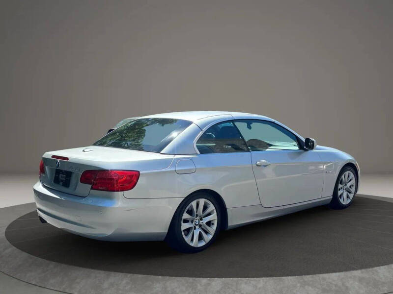 2013 BMW 3 Series