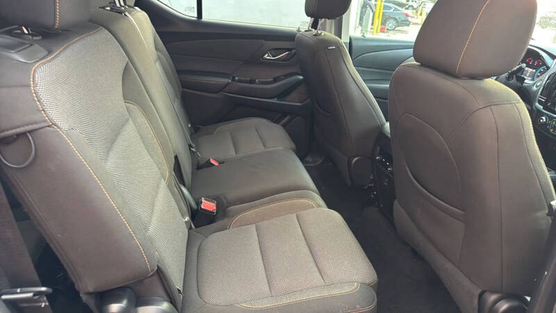 2020 Chevrolet Traverse LS