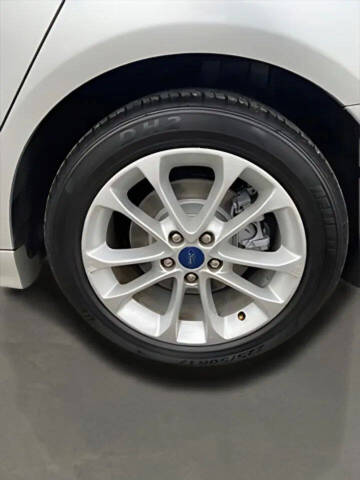 2019 Ford Fusion Hybrid SE