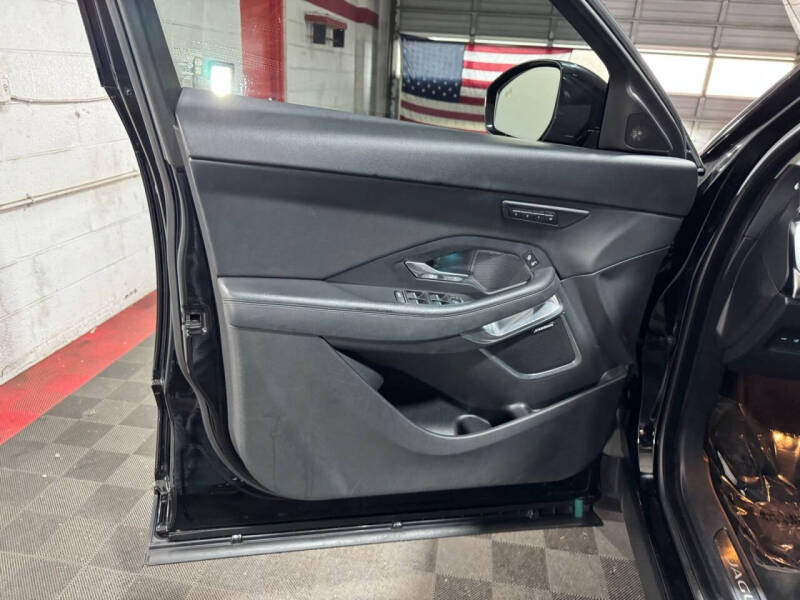 2020 Jaguar E-PACE P250 SE