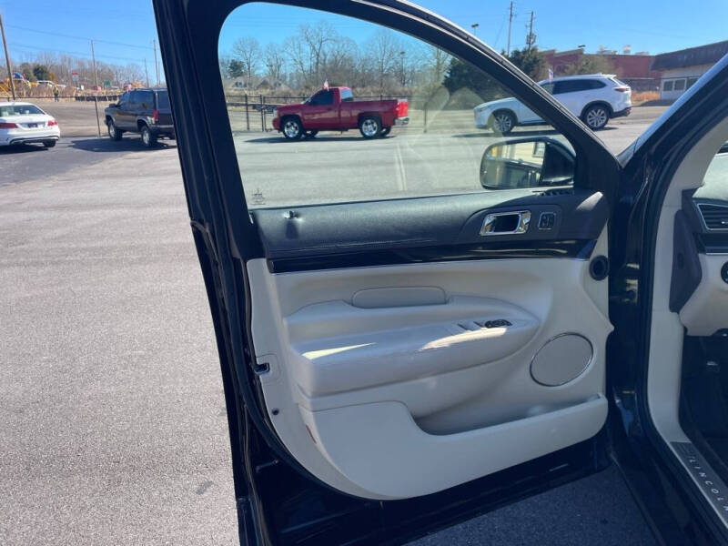 2019 Lincoln MKT