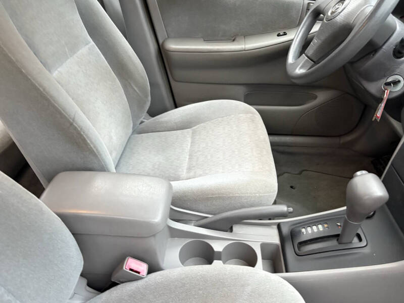 2003 Toyota Corolla CE