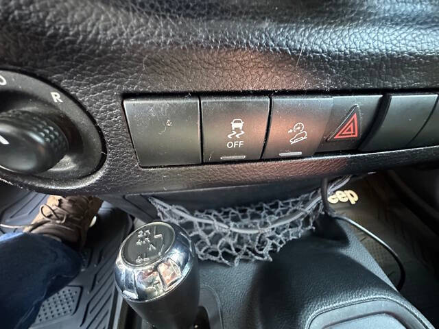 2015 Jeep Wrangler Sport