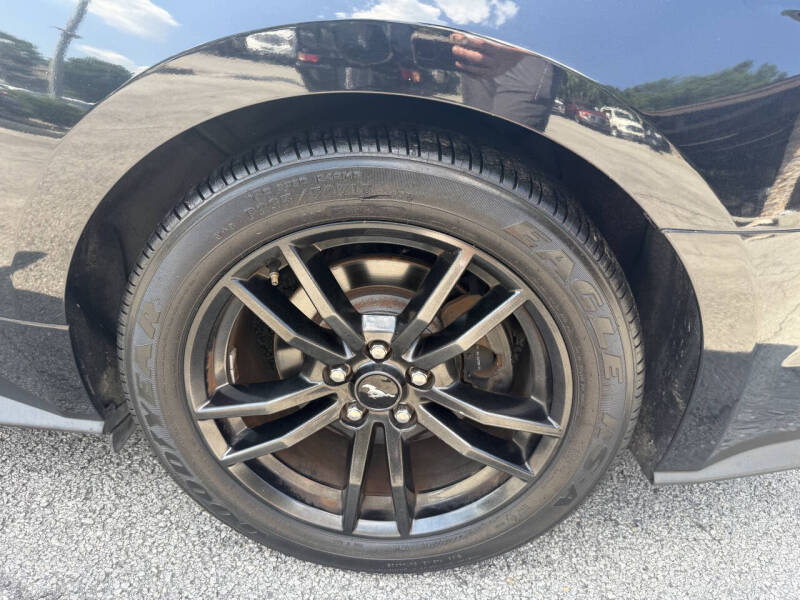 2016 Ford Mustang EcoBoost Premium