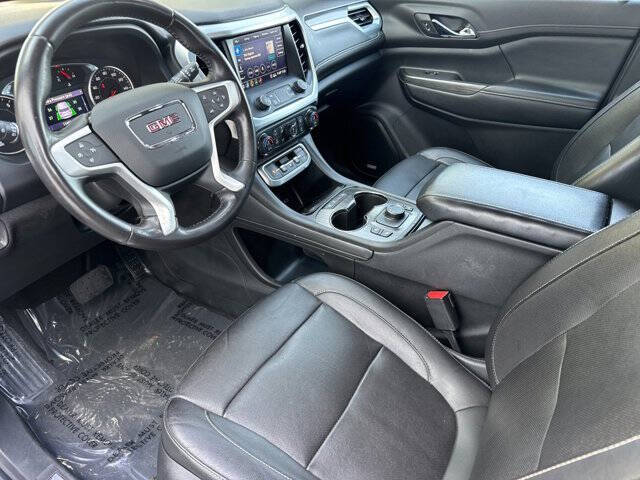 2020 GMC Acadia SLT