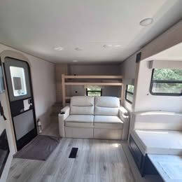 2024 Prime Time RV AVENGER 28BHS