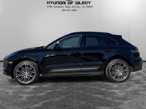 2023 Porsche Macan T