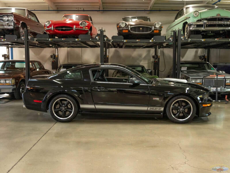 2007 Ford Mustang GT Deluxe