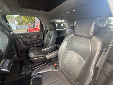 2016 GMC Acadia Denali