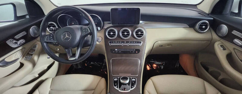 2019 Mercedes-Benz GLC GLC 350e 4MATIC