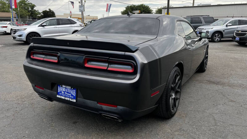 2016 Dodge Challenger R/T Scat Pack