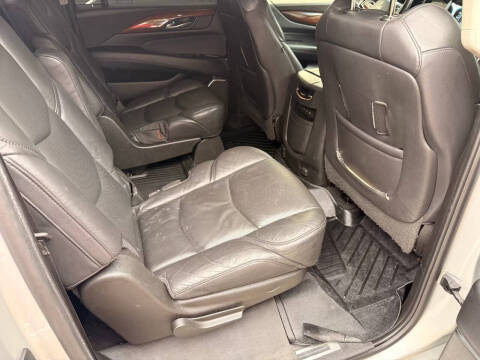 2018 Cadillac Escalade ESV Premium Luxury