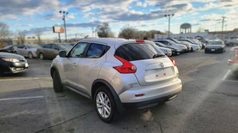 2013 Nissan JUKE for sale at TOWN AUTOPLANET LLC in Portsmouth VA