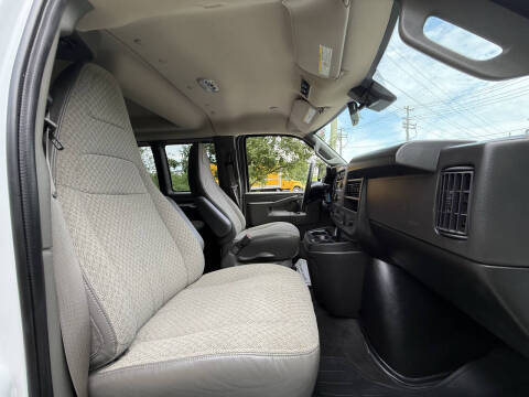 2024 Chevrolet Express LT 3500