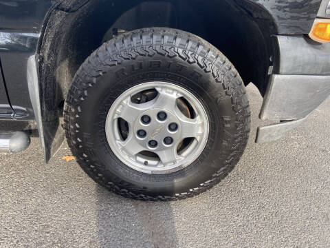 2002 Chevrolet Silverado 1500 LS