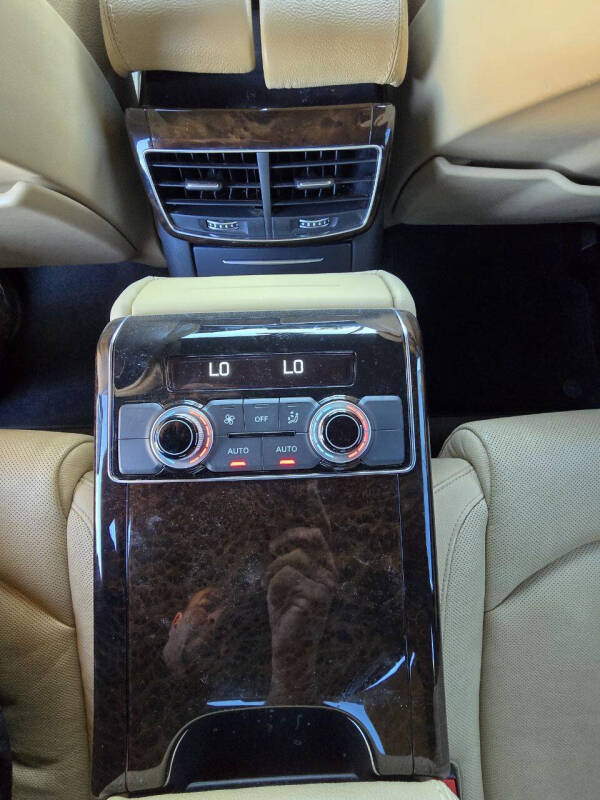 2011 Audi A8 quattro