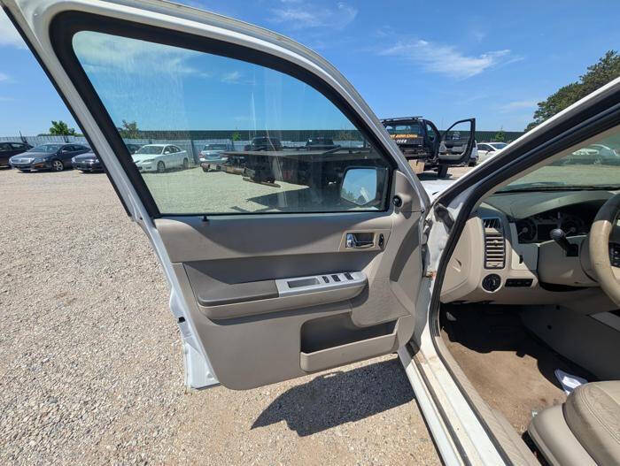 2008 Mercury Mariner V6