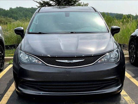 2017 Chrysler Pacifica Touring