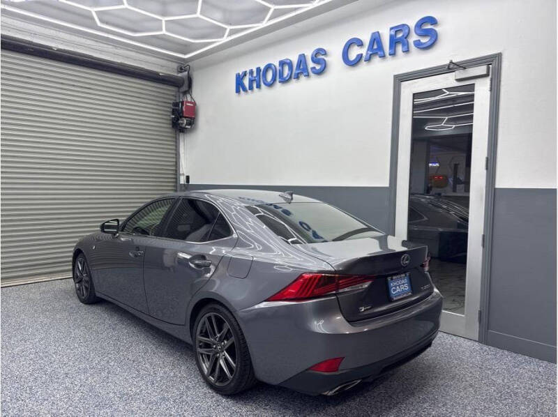 2017 Lexus IS 200t