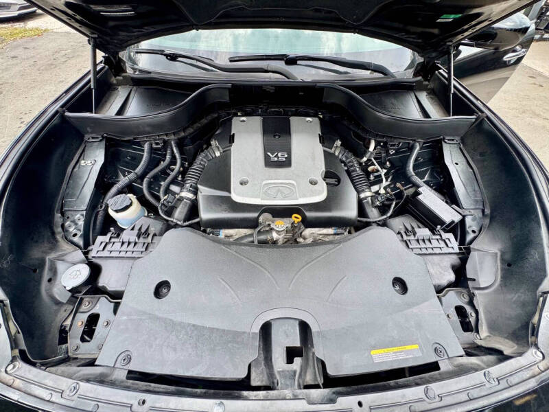 2012 Infiniti FX35