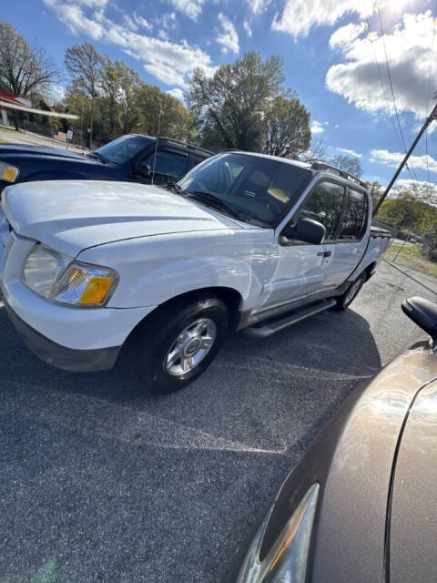 2002 Ford Explorer Sport Trac for sale at Well-Done Autos LLC in Cedartown, GA