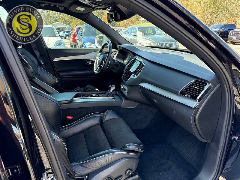 2017 Volvo XC90 T6 R-Design