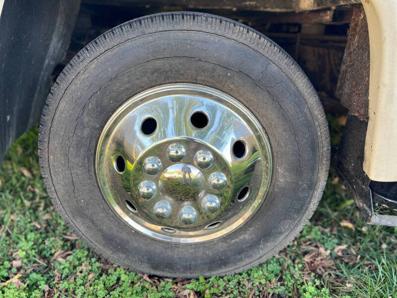 2001 Ford E-Series E-350 SD