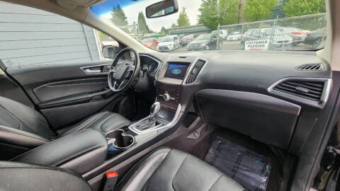 2018 Ford Edge Titanium