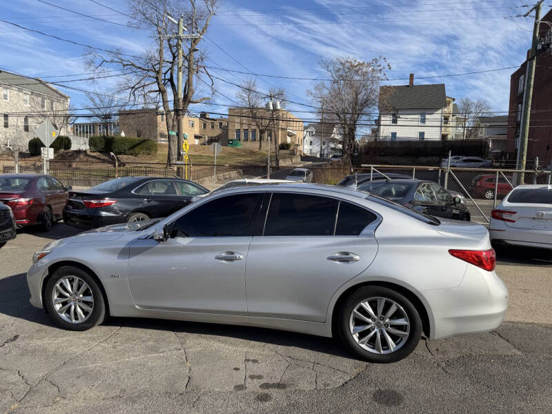 2016 Infiniti Q50 2.0T Premium