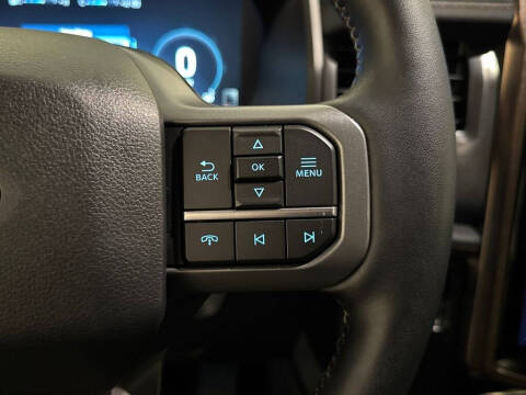 2022 Ford F-150 Lightning Lariat