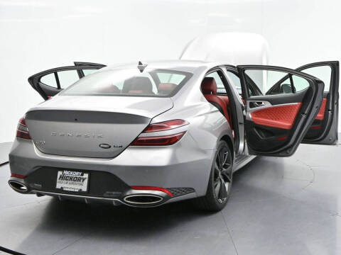 2023 Genesis G70
