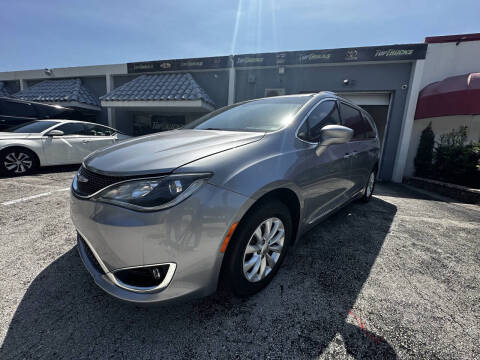2019 Chrysler Pacifica Touring L
