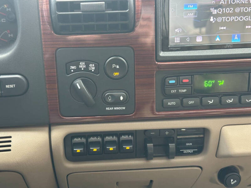 2006 Ford F-350 Super Duty Lariat