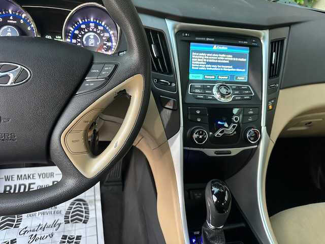 2011 Hyundai Sonata GLS