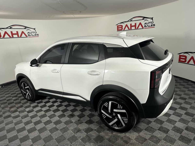 2025 Nissan Kicks SV