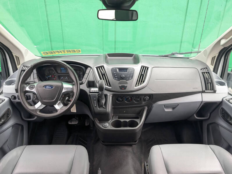 2017 Ford Transit