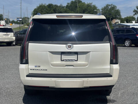 2015 Cadillac Escalade ESV Premium