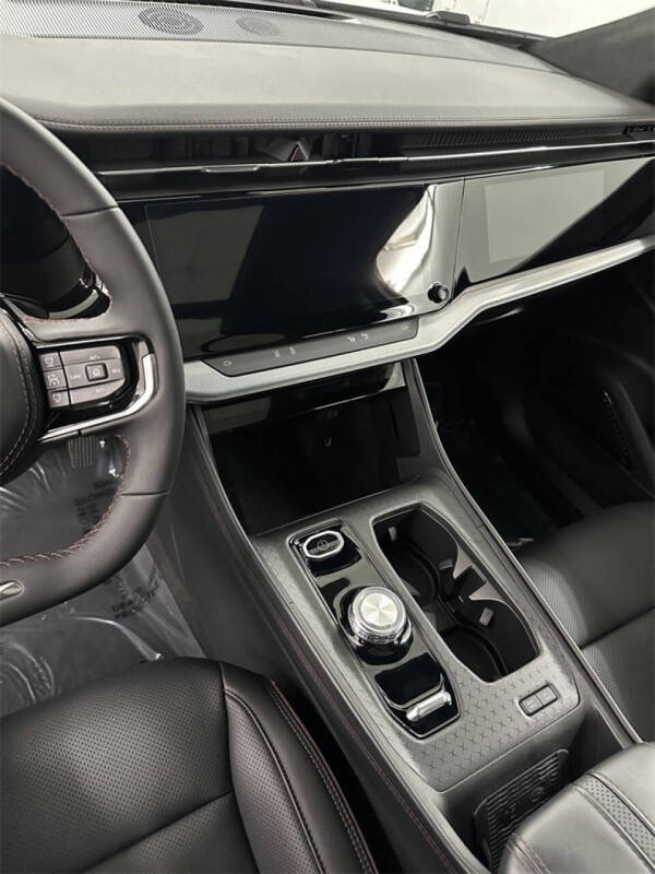 2024 Jeep Wagoneer S Launch Edition