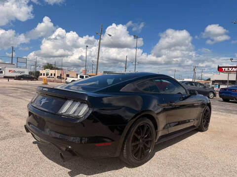 2016 Ford Mustang V6