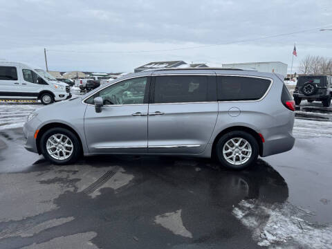 2020 Chrysler Pacifica Touring L