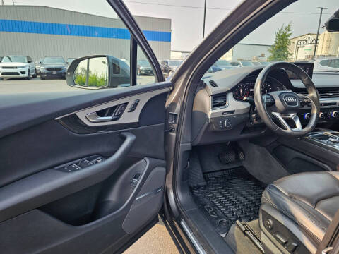 2018 Audi Q7 2.0T quattro Premium Plus