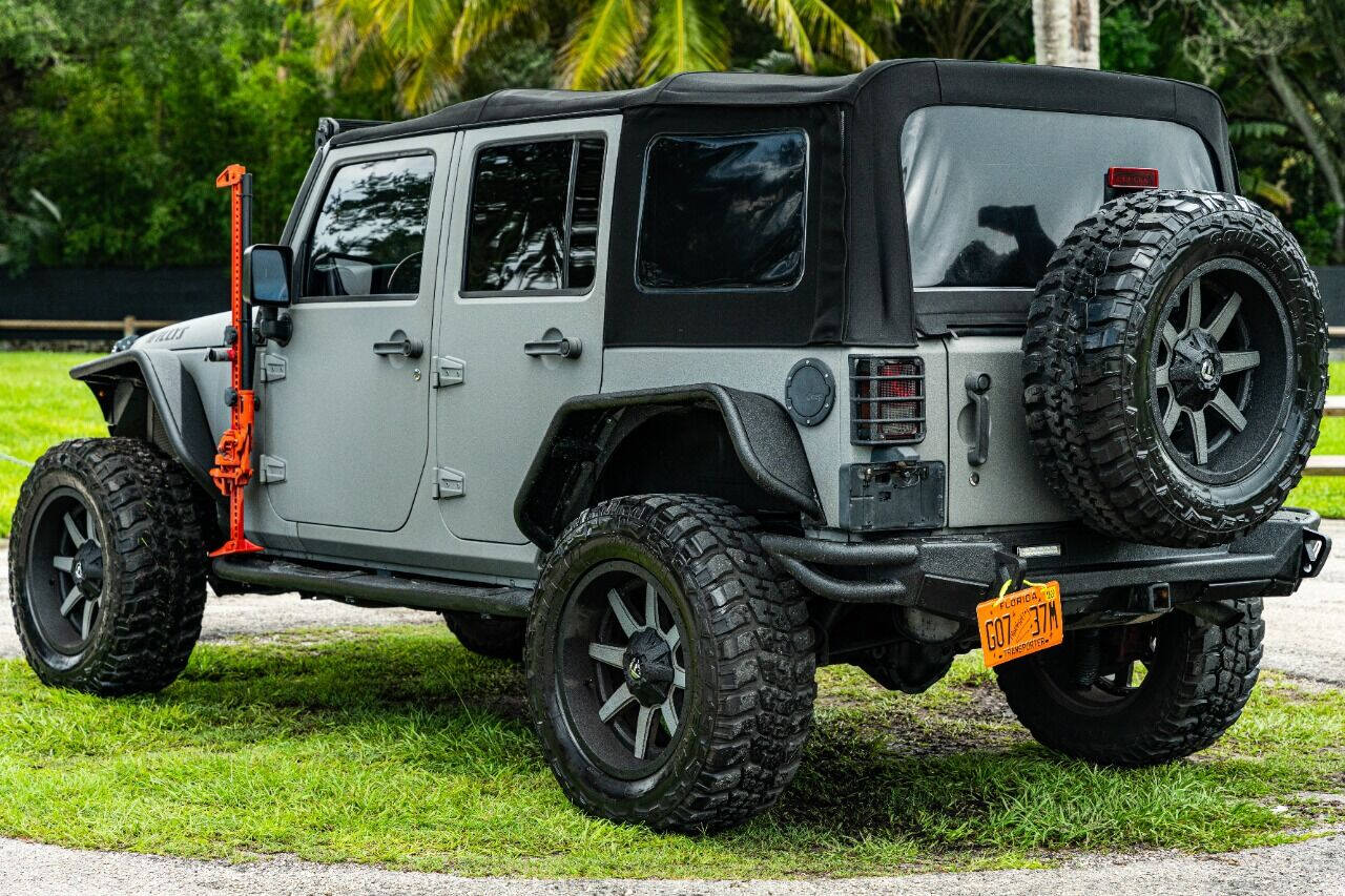 2015 JEEP Wrangler SUV / Crossover - $29,999
