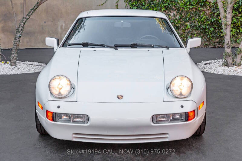1987 Porsche 928 S4
